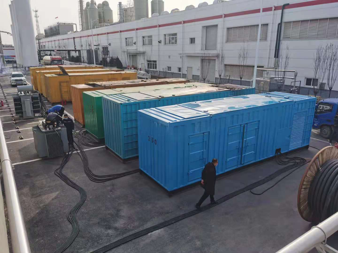 市南发电机出租-两相发电机与三相发电机有何区别?
