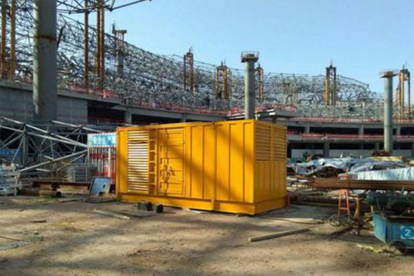 市南发电机出租如何判断空气滤清器是否需要更换？