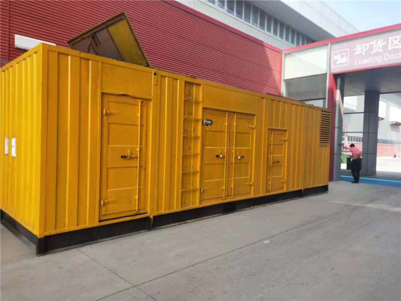 市南国内外发电机组租赁合同在明确设备维护责任方面有哪些不同做法？