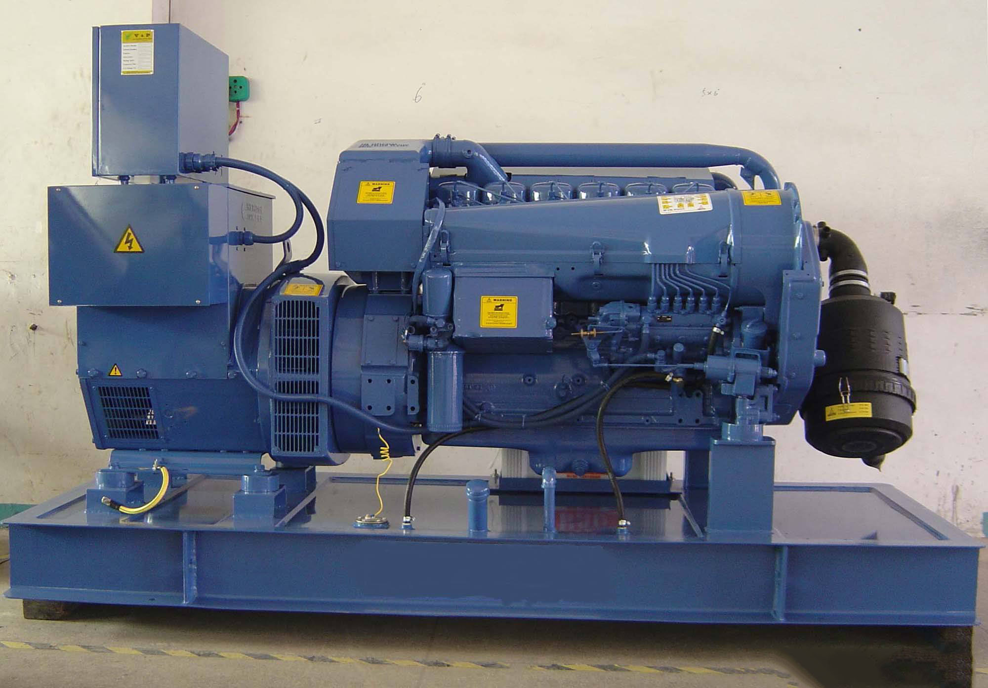 市南汽油发电机组冬季启动前，电瓶需要做哪些检查和维护？