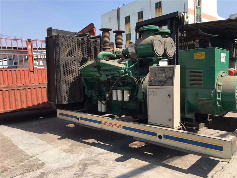 市南如何判断柴油发电机组的机油温度是否达到了合适的预热温度?