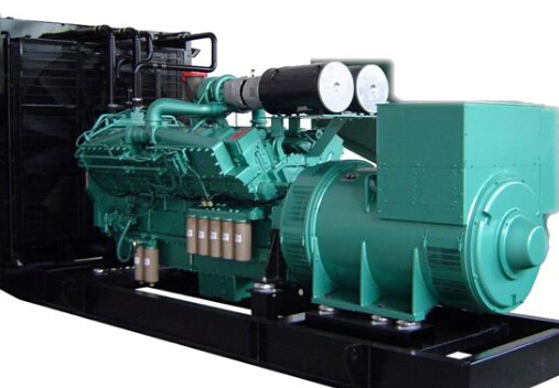 市南冬季柴油发电机组启动前应进行哪些预热操作？