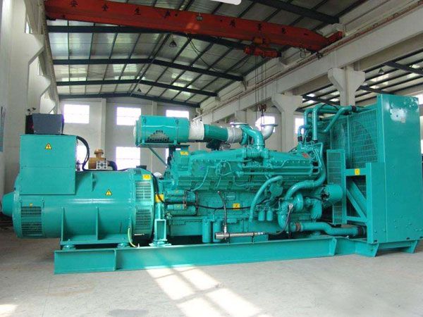 市南影响800KW发电机组油耗的因素有哪些？